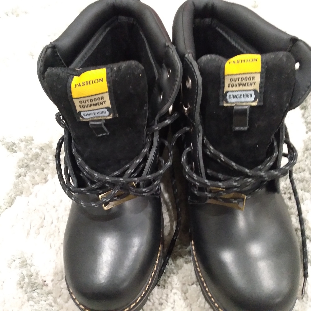 Black boots, Fashion by name waterresistant,genuine leather